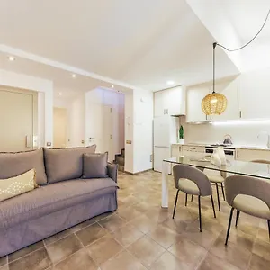 bravissimo-mercadal-duplex-with-2-bedrooms.topcostabravahotels.com/